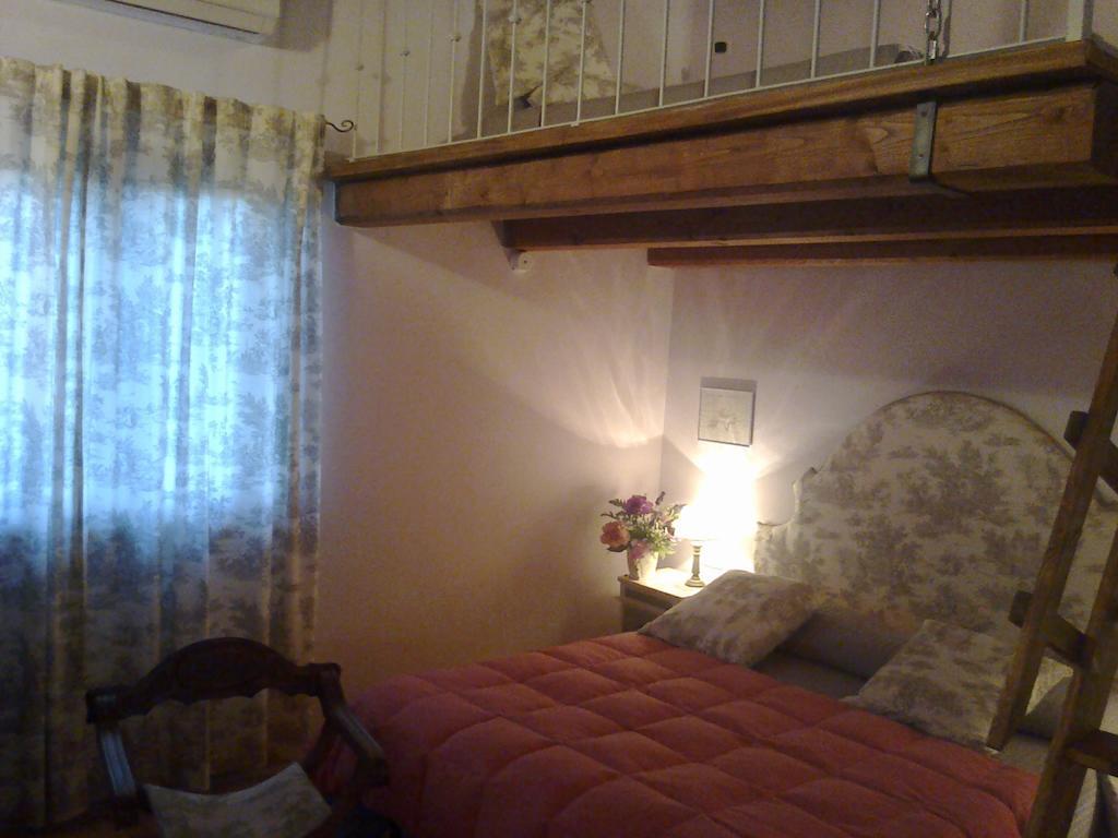 Casale Dinelli Villa Tarquinia Oda fotoğraf